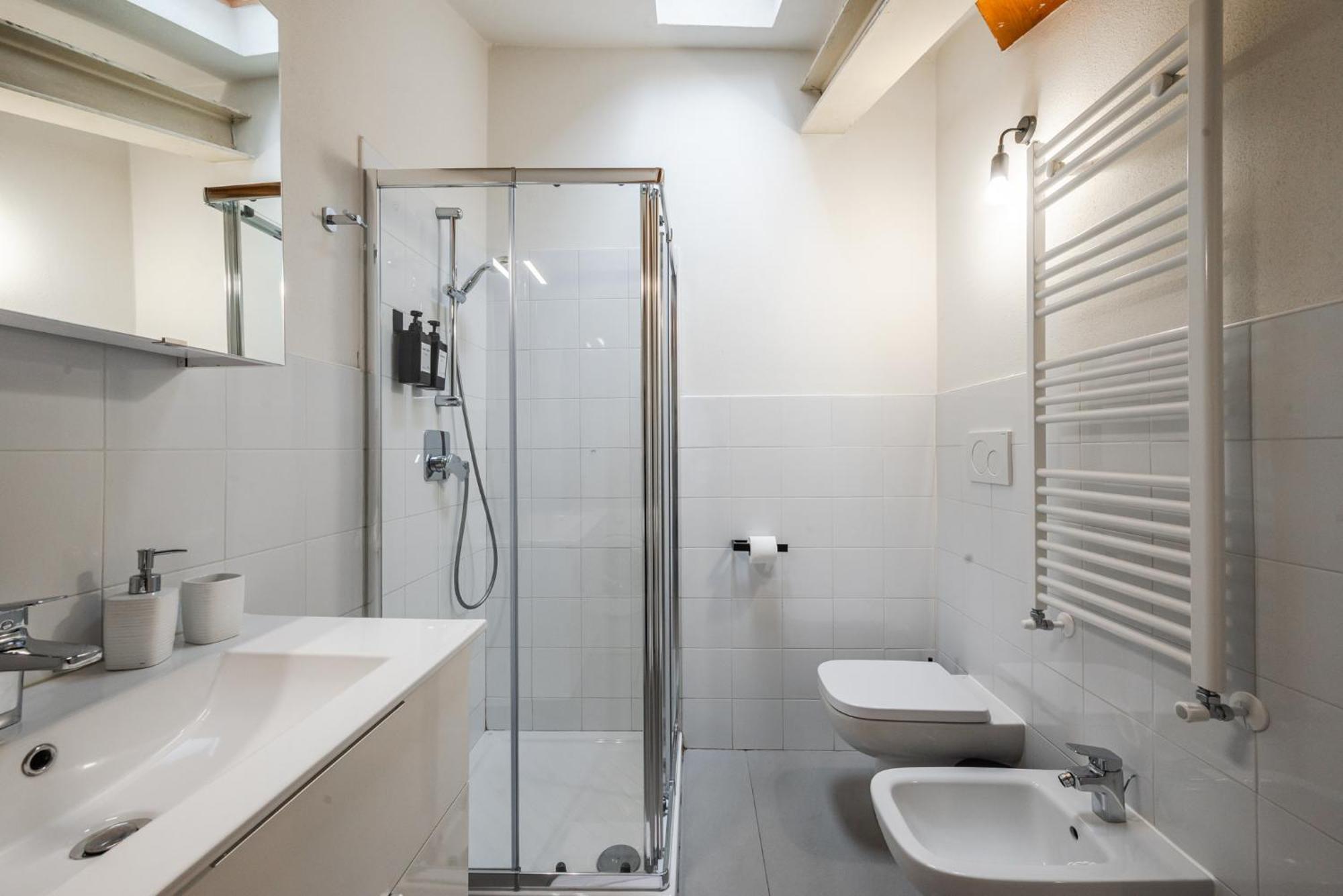 - Spazioso Vicino Metro Appartement Milan